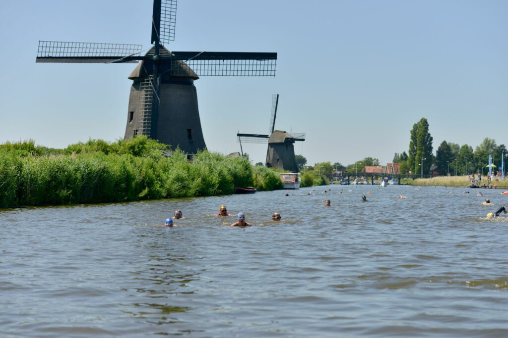 Hoornse Vaart Open Water Swim in zwembad Hoornse Vaart in Alkmaar
